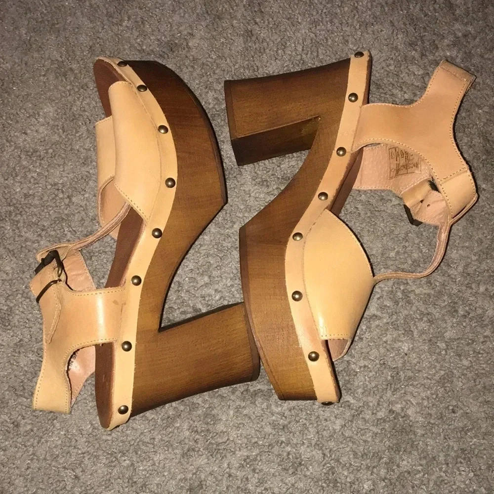 Musse & Cloud Tan Leather Wooden Heel Platforms - Picture 4 of 8